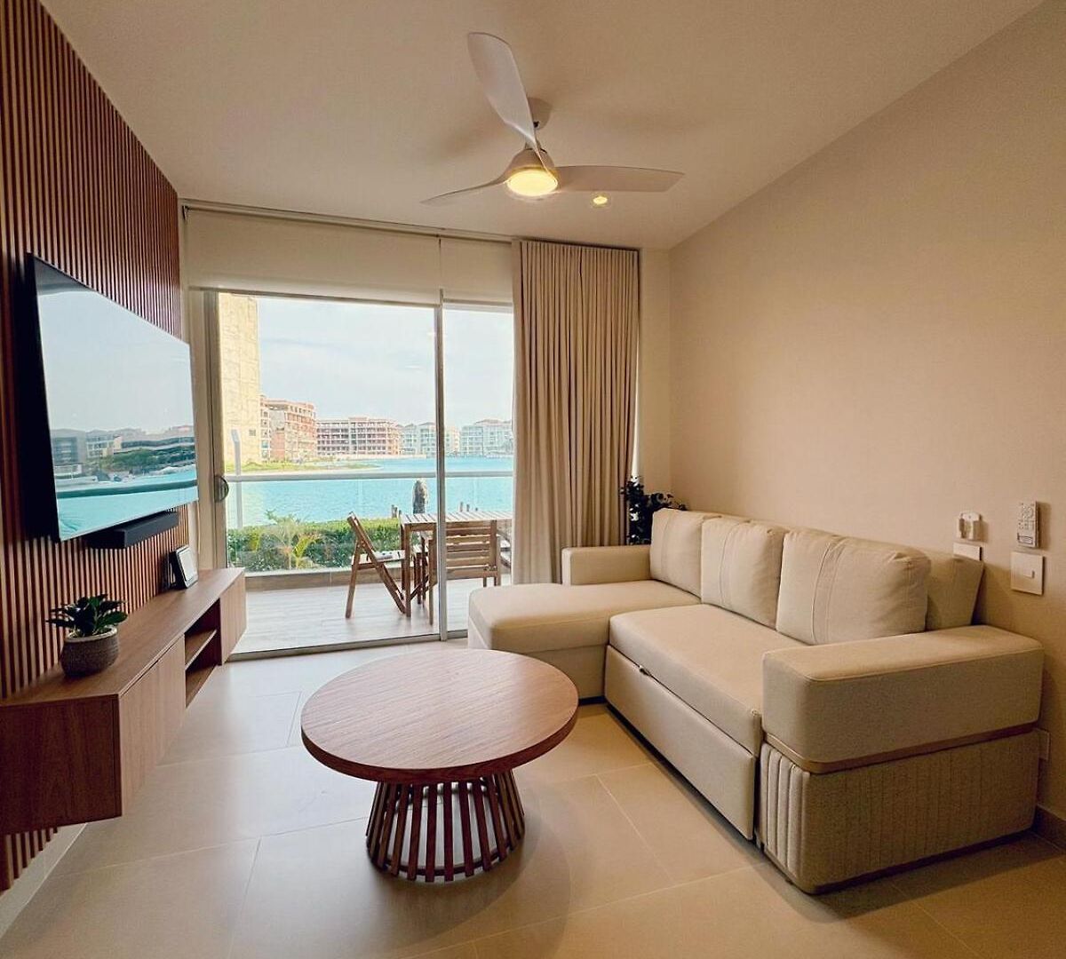 Jacuzzi Privado Con Vista A La Laguna De Baía Kristal Apartamento *