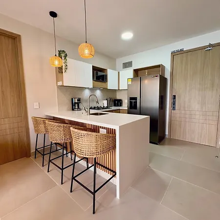 Jacuzzi Privado Con Vista A La Laguna De Baía Kristal Apartamento *